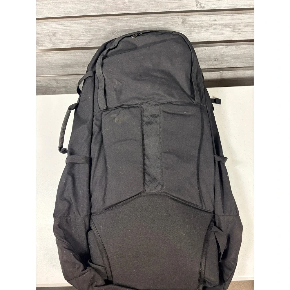 The North Face Travel Duffle/Backpack Daypack Hiking Bag RARE Vintage 2 in 1